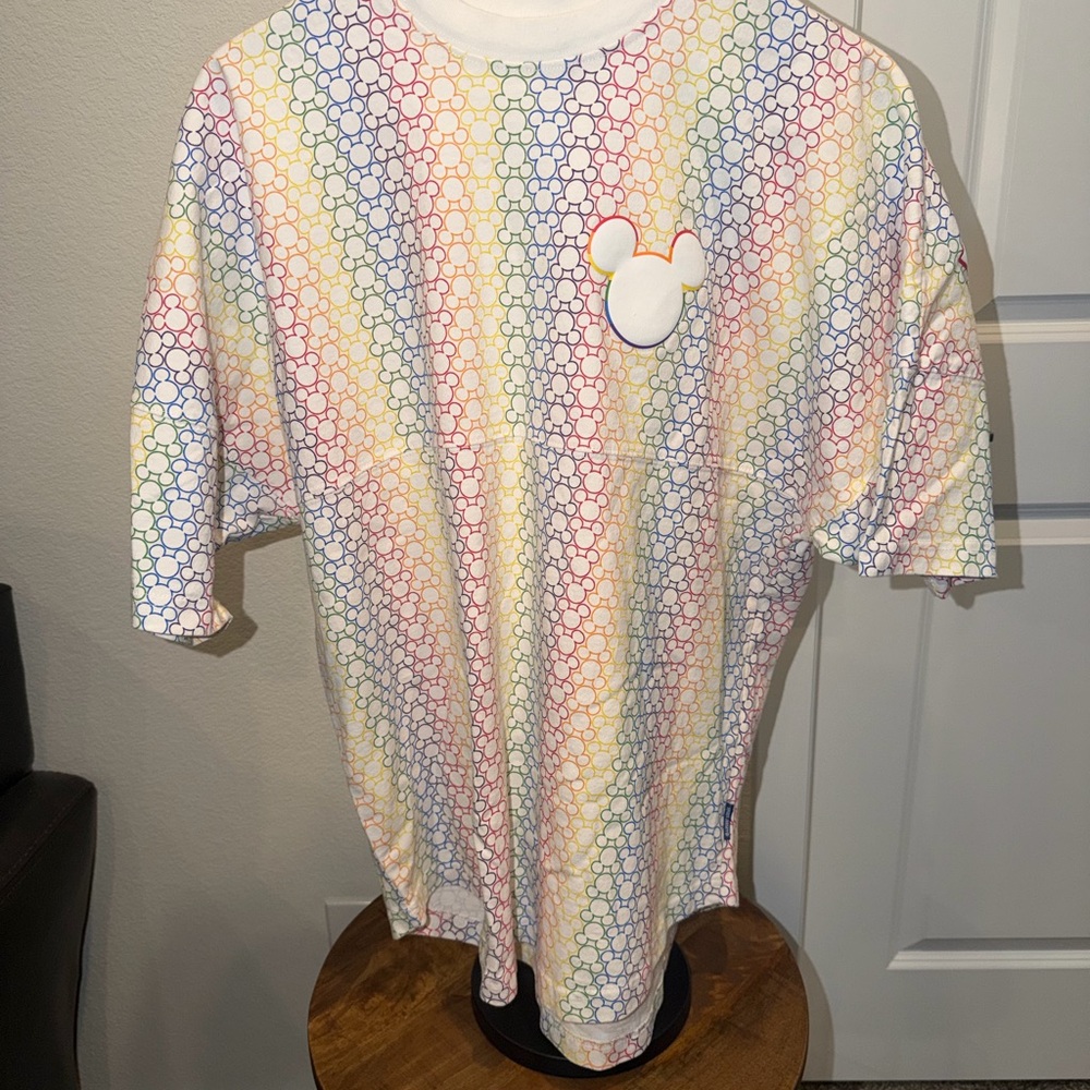 Disney Multicolor Tee Size Medium
